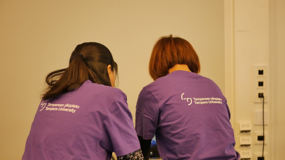 SomeJamFi's tweet photo. Somejam 2020 team met all students in the Tampereen Teknillinen lukio ! Led by professor Sirkku Kotilainen, the organizing team of PHD and Master students from Tampere University introduced the program to the students.
#somejamtampere #somejamfi #somejam2020 https://t.co/KEMcT9hBdR