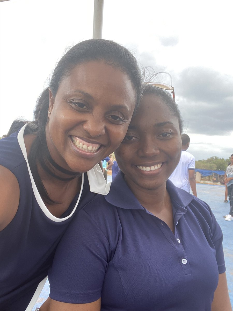 tkmsingh's tweet photo. @novia_ramsay @nariws001 #WrightHouse so proud #GladisGranddaughter #EvaMayWright Navy Blue & White β€οΈπ―π²π―π²π―π²π―π² https://t.co/fYWGYisAax