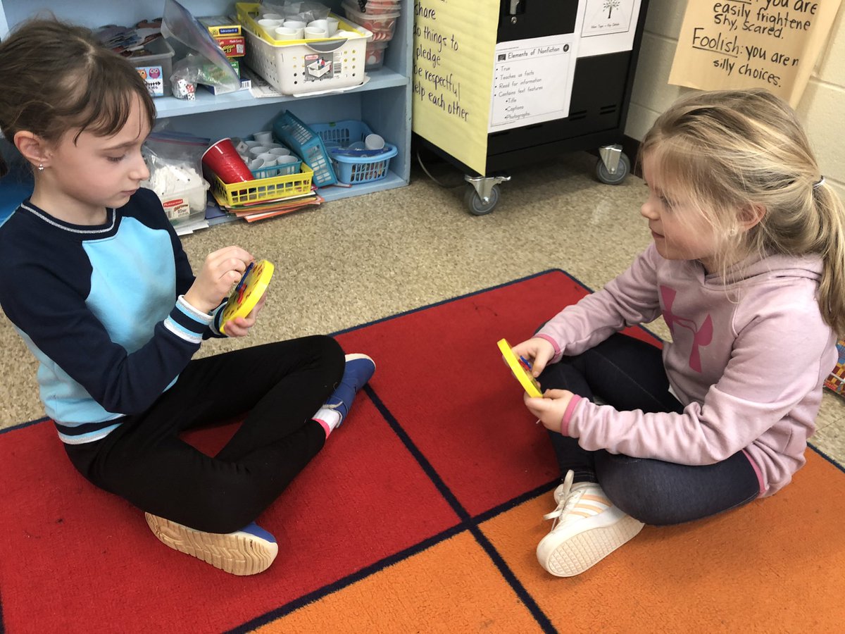 Laurie Collacchi tweet media