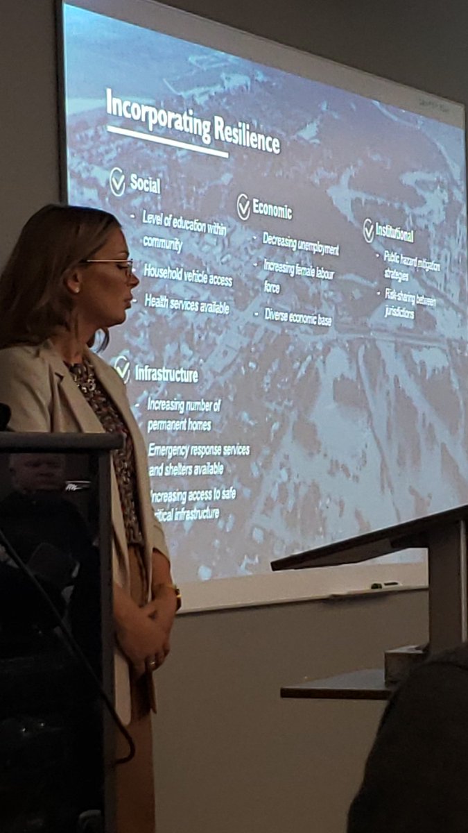 Hack2Normal's tweet image. Studies show that ⬆️female workforce during disaster recovery phase contributes strongly to overall community resilience! #EMSS20