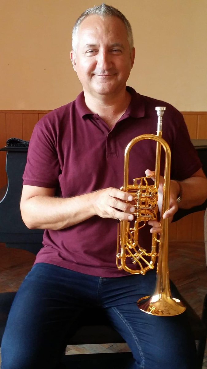 Dear Brass Quintet players,

meet the #BIMC 2020 Jury members:

GABRIEL POSDĂRESCU
Solo Trumpet - Istanbul Borusan Philharmonic Orchestra

Organizer: Ars Ventus Association | arsventus.ro