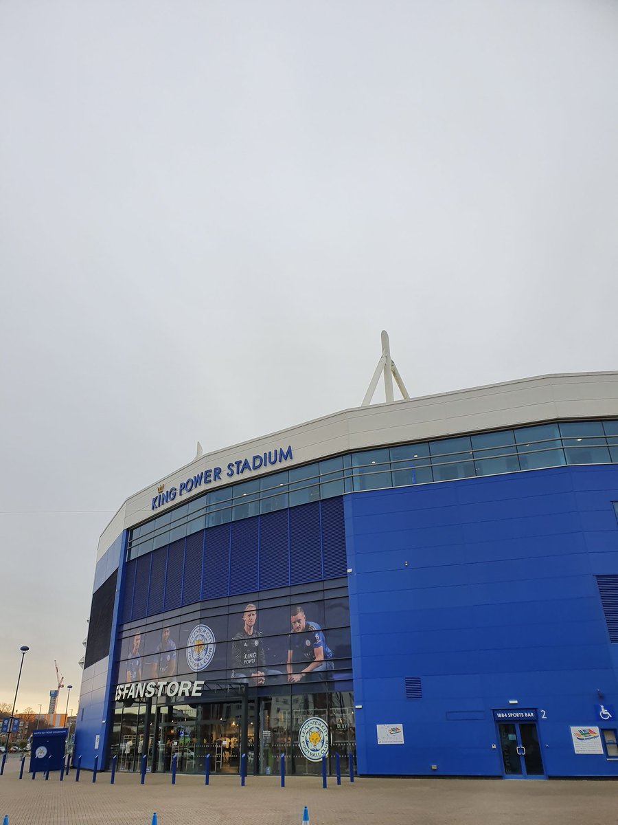 mzachodny's tweet image. Świetny i bardzo wartościowy dzień spędzony na konferencji #TacticalInsight organizowanej przez Leicester City. Wiele przykładów łączenia analizy, danych z pracą szkoleniową. Wykłady m.in. Barcelona, Arsenal, Stefan Kuntz z reprezentacji Niemiec U21...