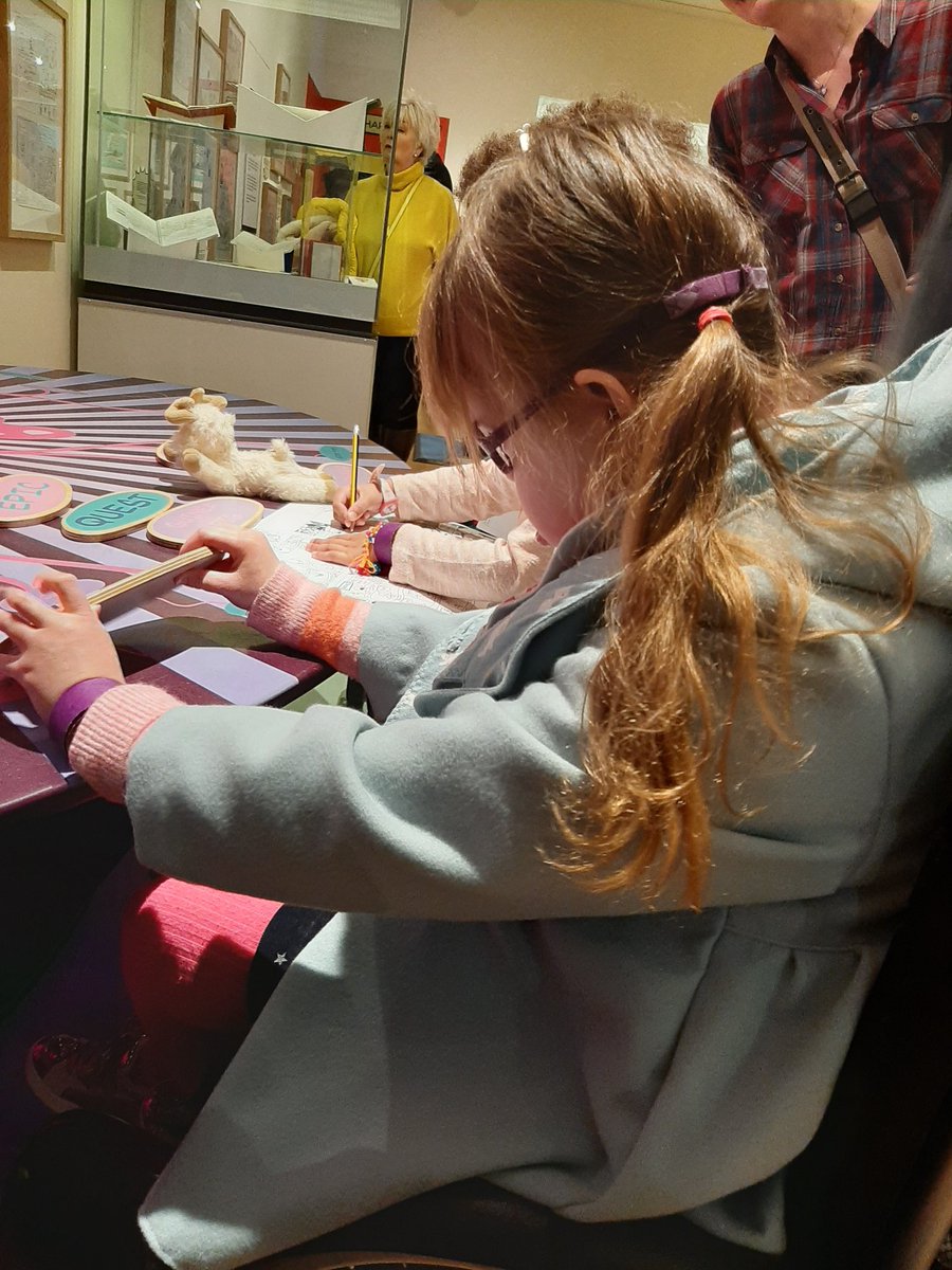 makedoandSEND's tweet photo. #inclusion means doing things together regardless of difference. I'm passionate about #SENDinMuseums because families and friends (and here we have cousins) need to be able to play, learn and engage in culture together. @The_Beaney @ace_national @MuseumsAssoc @kidsinmuseums 💜 https://t.co/wK5v7ptZRX