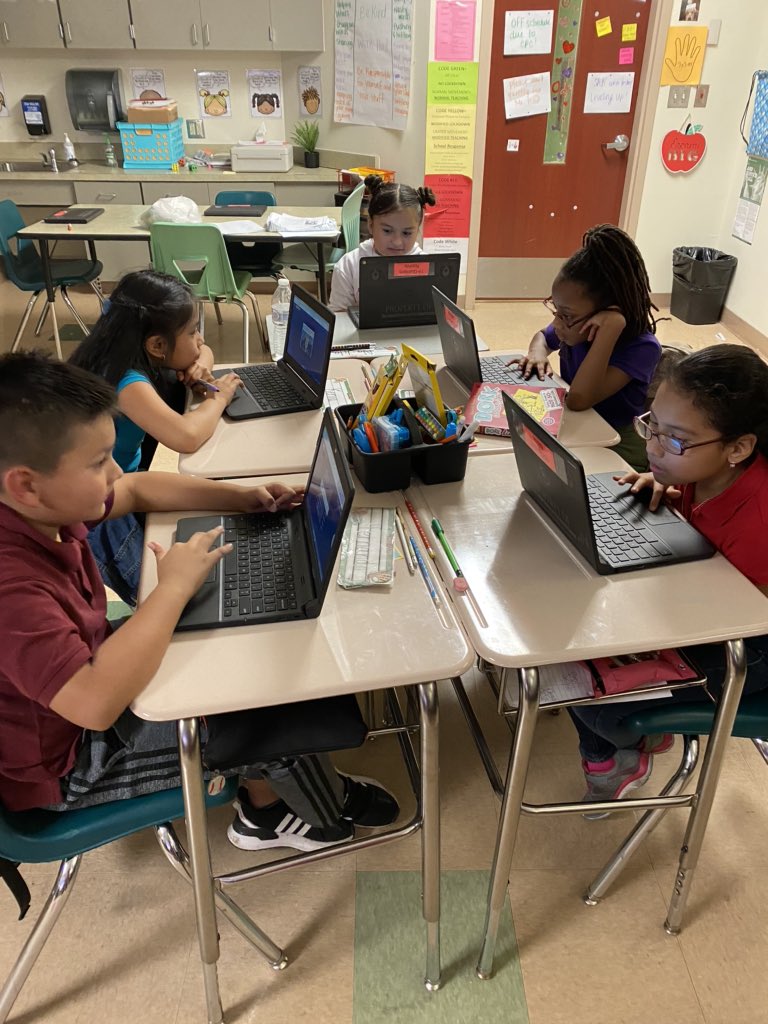 msmaynardrocks's tweet photo. We love a friendly @quizizz competition! The Power Up features are such a fun twist on the games! #iteachthird #bartonproud #pbcs https://t.co/InPg8cac9G