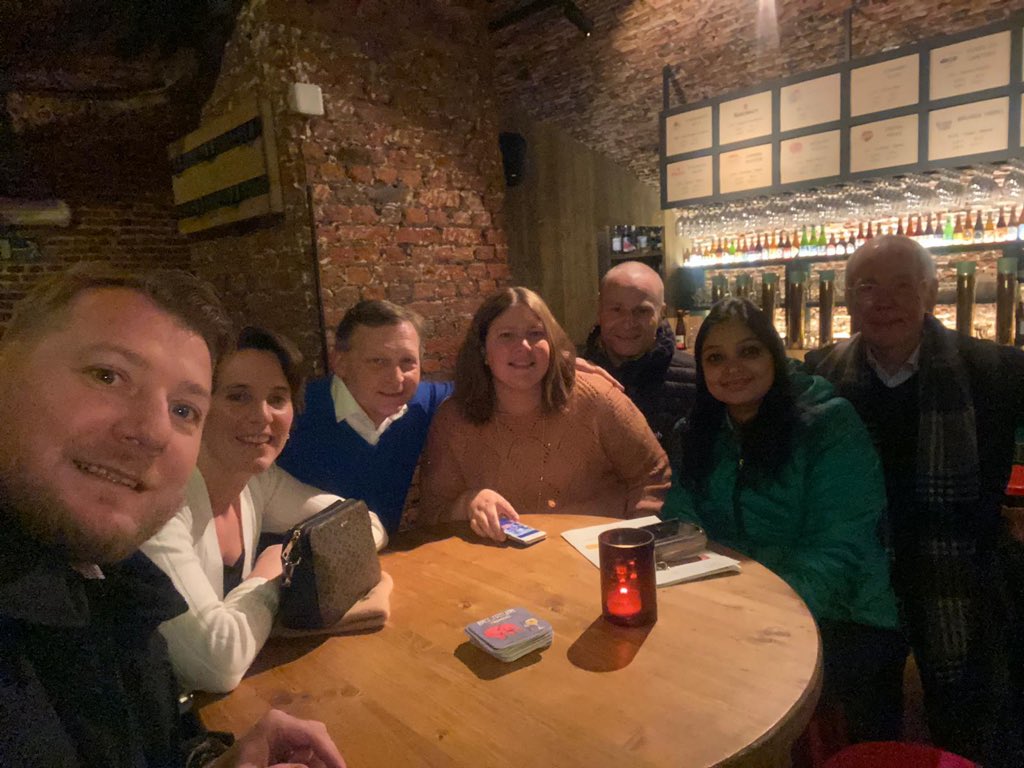 carla_cq's tweet photo. Having a great time with the @PortofAntwerp representative! #intunewiththeworld https://t.co/H5bFcTbqwE