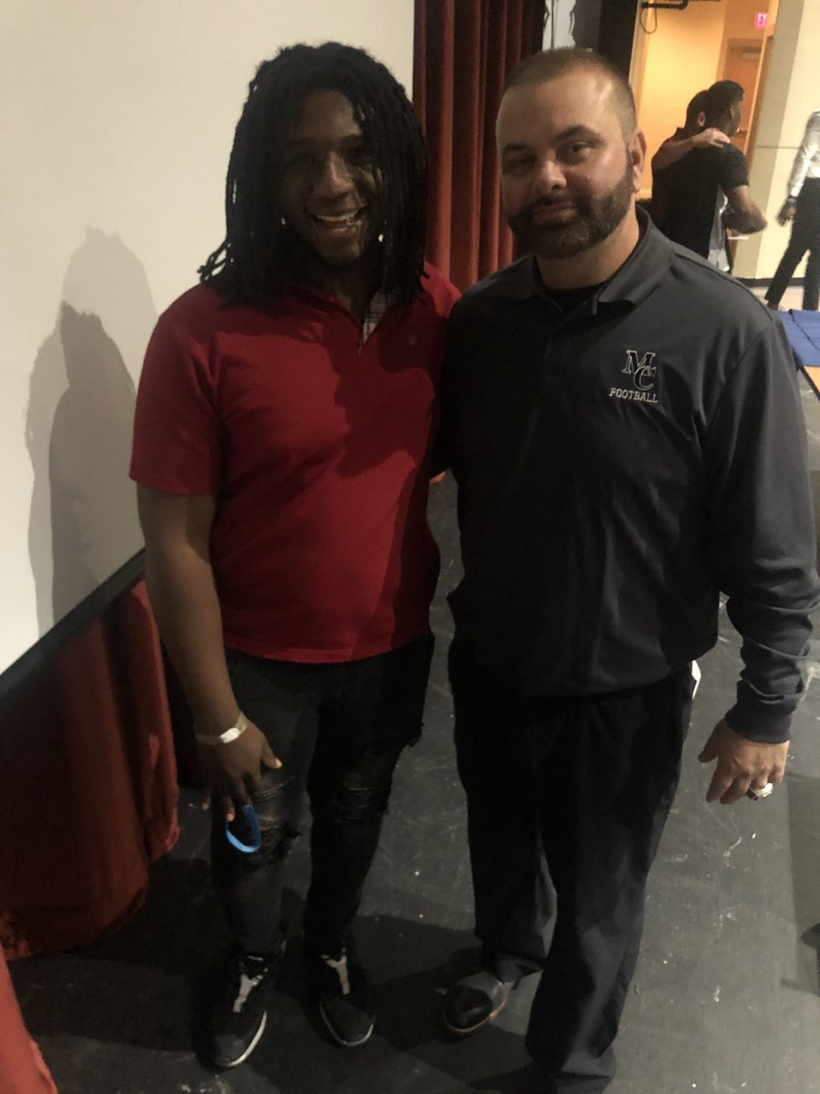Two4reem's tweet photo. Ima miss coach 😥 https://t.co/C4a6kGtgEV