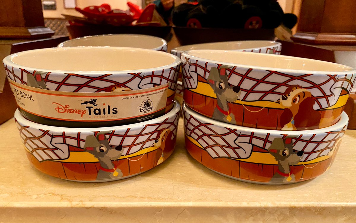 heartdisney10's tweet photo. How cute is this spaghetti and a meatball dog bowl? 😍
You can set it on top of the adorable Bone Appetite food mat 💕
#Disney #doglovers
#TonysRestaurant 🌚💫😘
#Disneyland #DisneyTails https://t.co/tA9SPz4Gnq