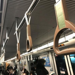 マスクせず咳をした結果!？福岡で地下鉄乗客が非常通報ボタンを押した!