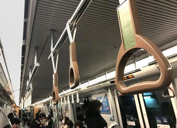 マスクせず咳をした結果！？福岡で地下鉄乗客が非常通報ボタンを押した！！