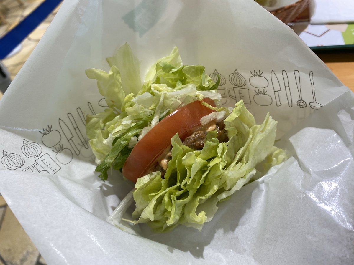 モスバーガーでバンズをレタスに変えられるサービスがあったのでやってみると 想像以上に草 紛れもない草 Togetter モスバーガーでバンズをレタスに変えられるサービスがあったのでやってみると 想像以上に草 紛れもない草 Togetter