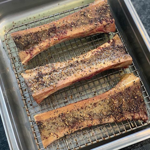 Slothstradamus1's tweet image. Do you compound butter?? My wife was on the fence, after trying it once she is now hooked. .
.
.
@yodersmokers .
.
.
.
#yodersmokers #yoderflavor #yodernation #ys640  #slothstradamusbbq #801bbq #outdoorcooking #teambbqpitstop #utahbbq #homecooked #bbqfam… ift.tt/2vPZ0YM