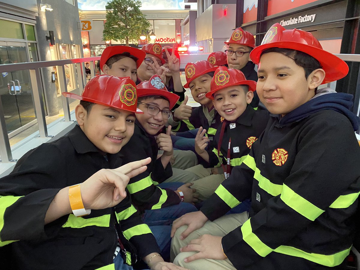 Fun-filled 6th grade field trip to KidZania! Our kids had a blast exploring the city and learning about potential careers! <a href="/Austin_Broncos/">Austin Middle School</a> <a href="/KidZania/">KidZania</a>