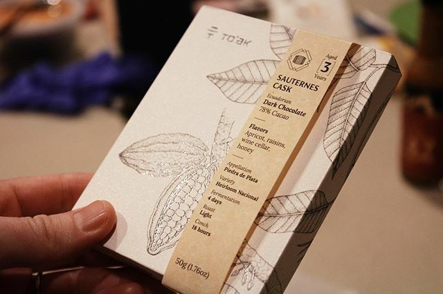 cacaoreviews's tweet photo. We tried @toakchocolate this weekend thanks to friends @chocolatefascination! https://t.co/XUbLrgRxZB https://t.co/5WVSqbMluw