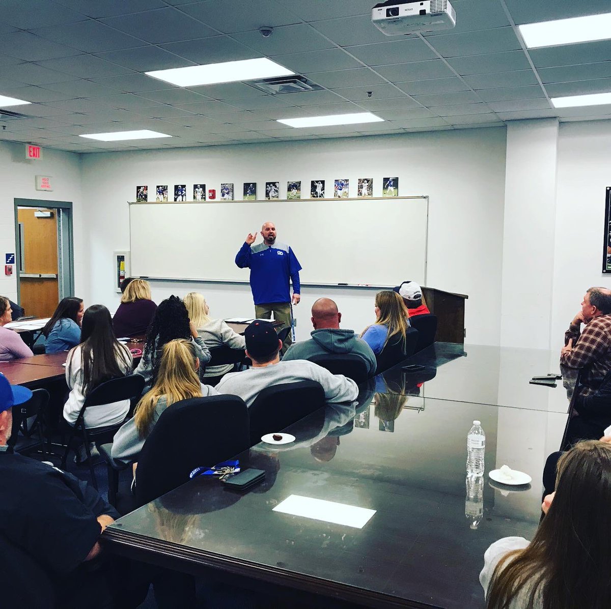 OCHS_Athletics's tweet photo. Please help us welcome Graham Family to the @OCHSwarriors FAMILY! Thank you to our @ochsfastpitch families that came out tonight to the meet and greet for our new HC, Zack Graham. Passion. Energy. Excitement. @oconeecoschools #weareone #oneprideoc https://t.co/Qol1BnqWPr