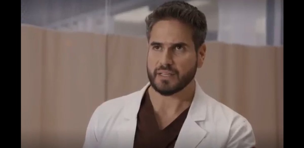 DaniArenasCol's tweet photo. #FotoCapturas #7Parte #MejoresMomentos #DavidParedes @DanArenas #Capitulo72 @MedicosOf #MedicosLineaDeVida #ConLasEstrellas #TeamMedicos #finalfelizparadavina 😘🥰❤🙏🏼 https://t.co/rTQ4Sr6kdr