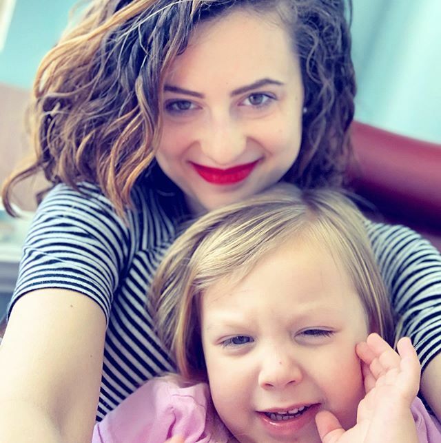 writing707's tweet photo. ✨ What would you do if you had more time? If you didn’t have to keep your nose buried in your computer updating your blog and agonizing over Insta captions? ✨ 
Would you sit on the floor and play dress up and hair salon with your daughter? Would you … https://t.co/GDpmAnjk79 https://t.co/3FzOjYeMED