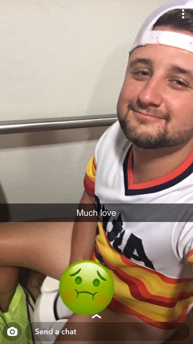 BCGreene14's tweet photo. Happy mf Jordan year buddy 🍻 https://t.co/1464eZxSmC