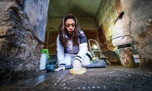 One of #Pompeii’s most celebrated buildings, the House of Lovers, will reopen to the public on Tuesday, 40 years after it was severely damaged in an earthquake.” http://bit.ly/2HE2u3o via @guardianscience