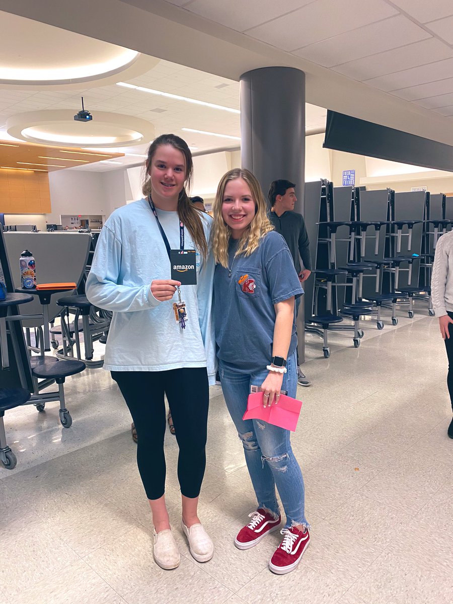 KHS Spanish Club tweet media