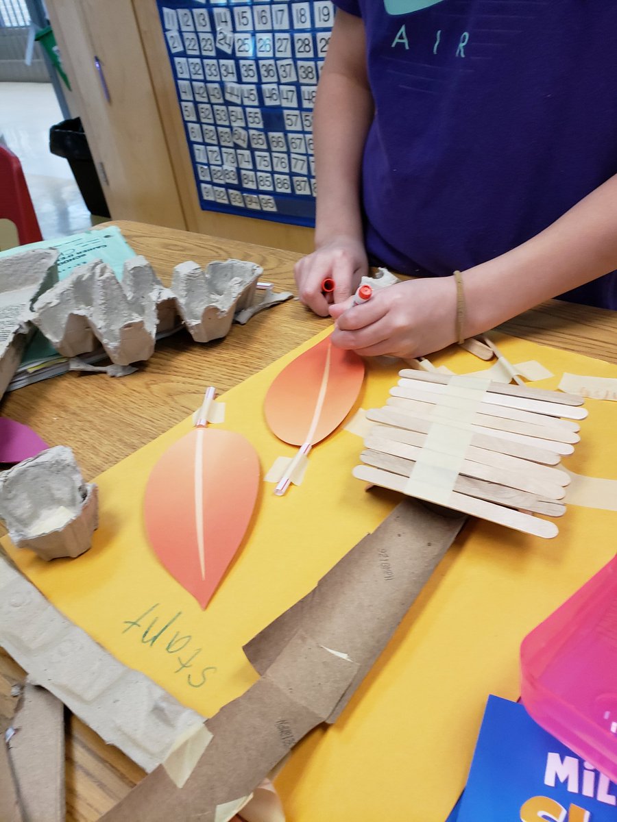 luv2_scrap's tweet photo. #InMyOntEdClass students began to design, create a marble run that incorporates 2-3 simple machines. #scienceapplication #learningfun @SCDSB_Schools @ETFOeducators https://t.co/SY3o46Oi1W
