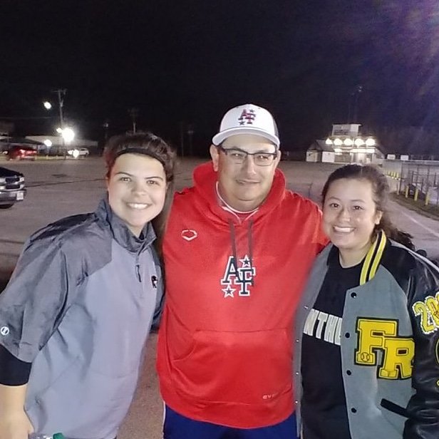 AMNTX_CoachJeff's tweet photo. Each spring, the coaching staff of #AFGoldNTX tries to attend a high school game for each of our players. It's that time. Last night, I watched our Fossil Ridge girls take on Crowley. Proud of the hard work & leadership from @kelleytaff & Alyssa Abila. #AFPride #WeInThemStreets https://t.co/HB9yVS4AfQ