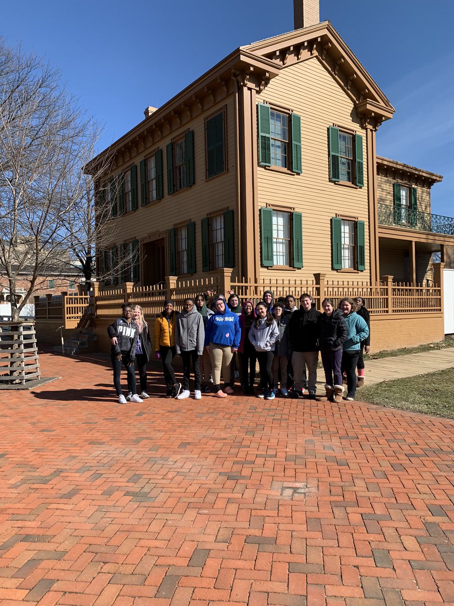 MrsShawsome's tweet photo. Visiting Lincoln’s Home https://t.co/zprIP2HmmW