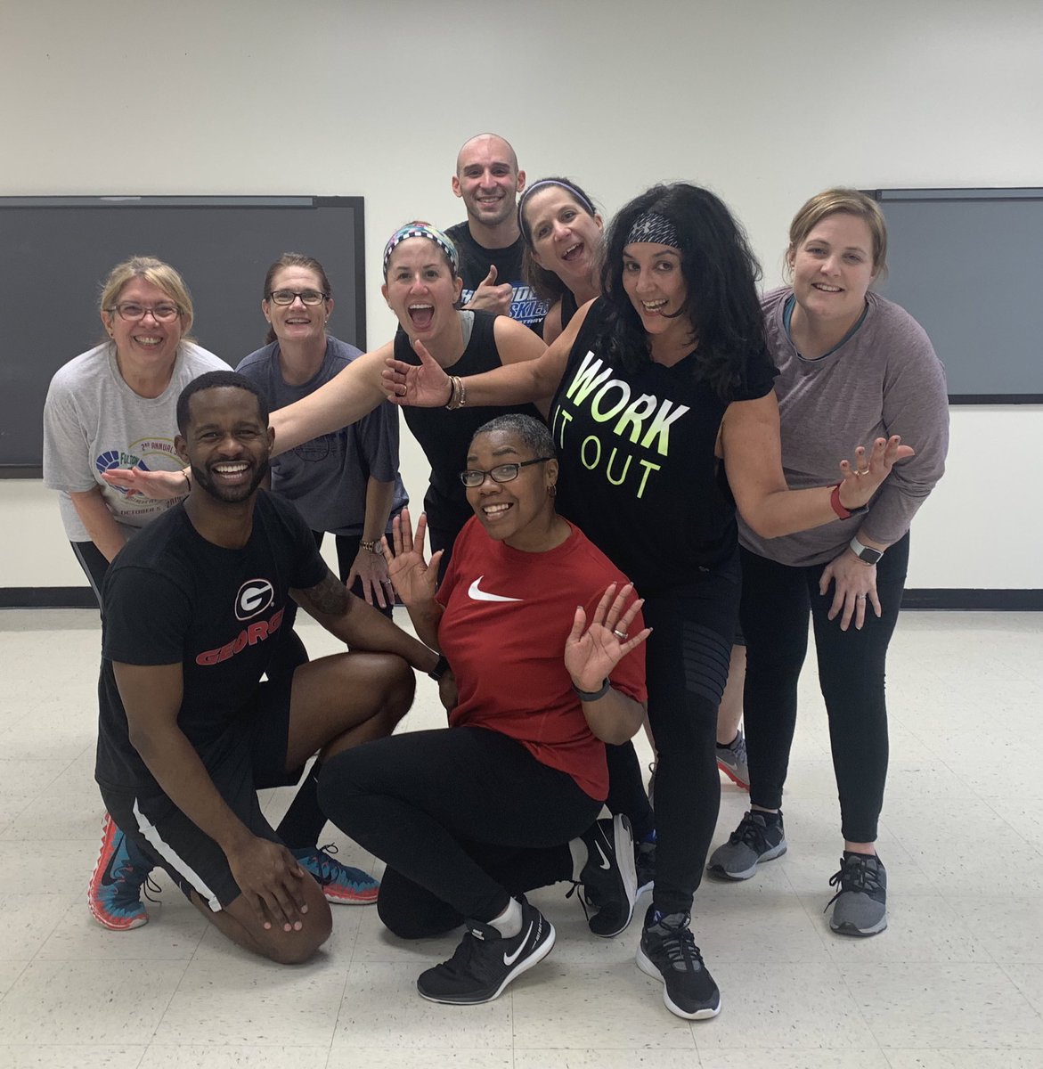 After a great day of work, came a great Zumba class. Thanks for making us have fun and SWEAT, Ana! Look who came to join us (Lisa)! #LevelUpChampions