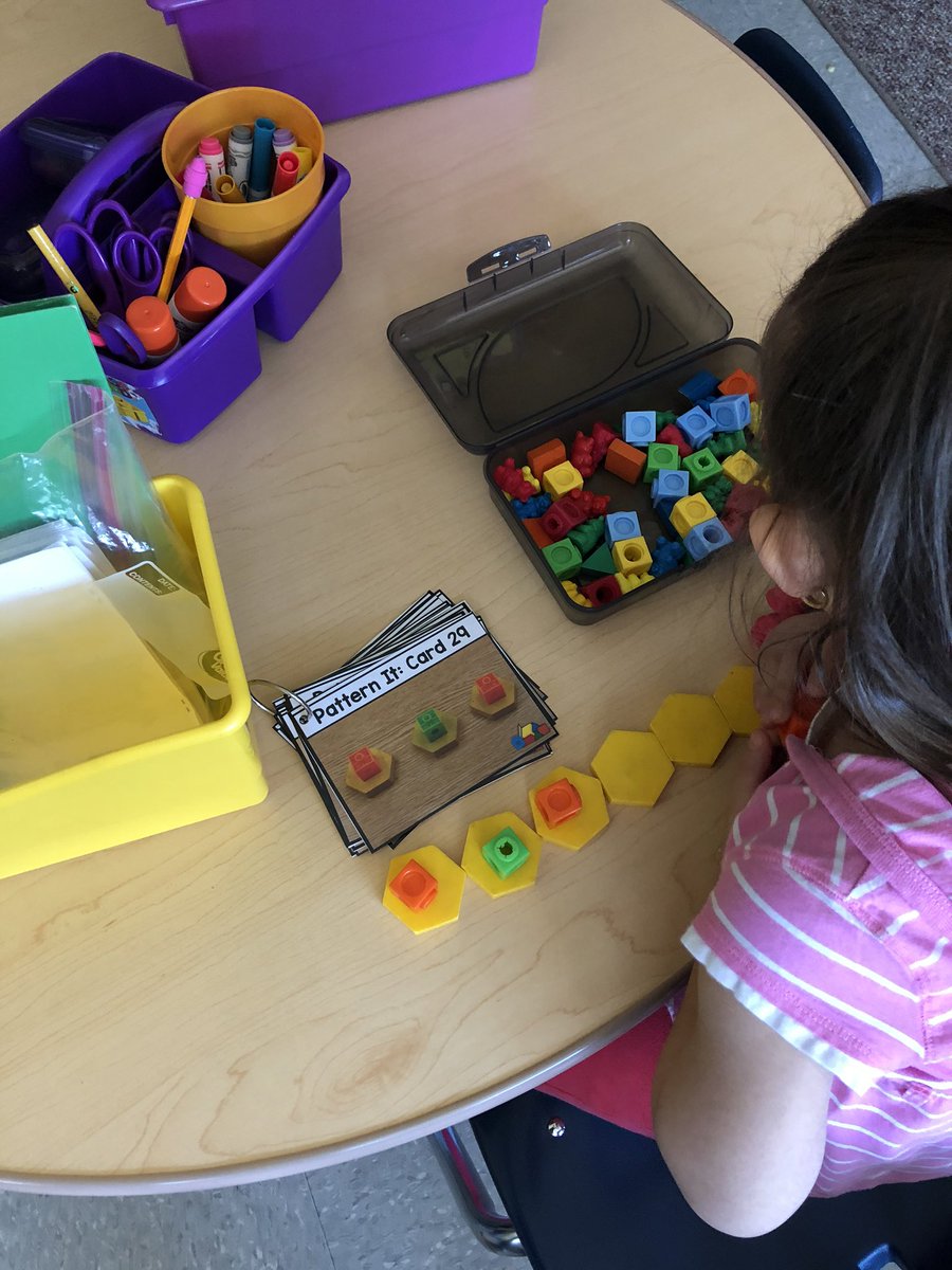 cquinnbuck's tweet photo. #leokindergarten loved using their new quiet time boxes @SASD_EMC https://t.co/mXgVHwDtvt