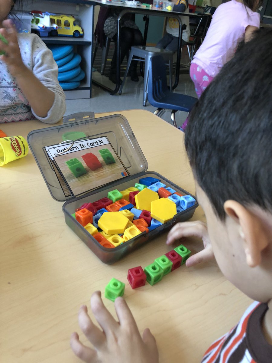 cquinnbuck's tweet photo. #leokindergarten loved using their new quiet time boxes @SASD_EMC https://t.co/mXgVHwDtvt