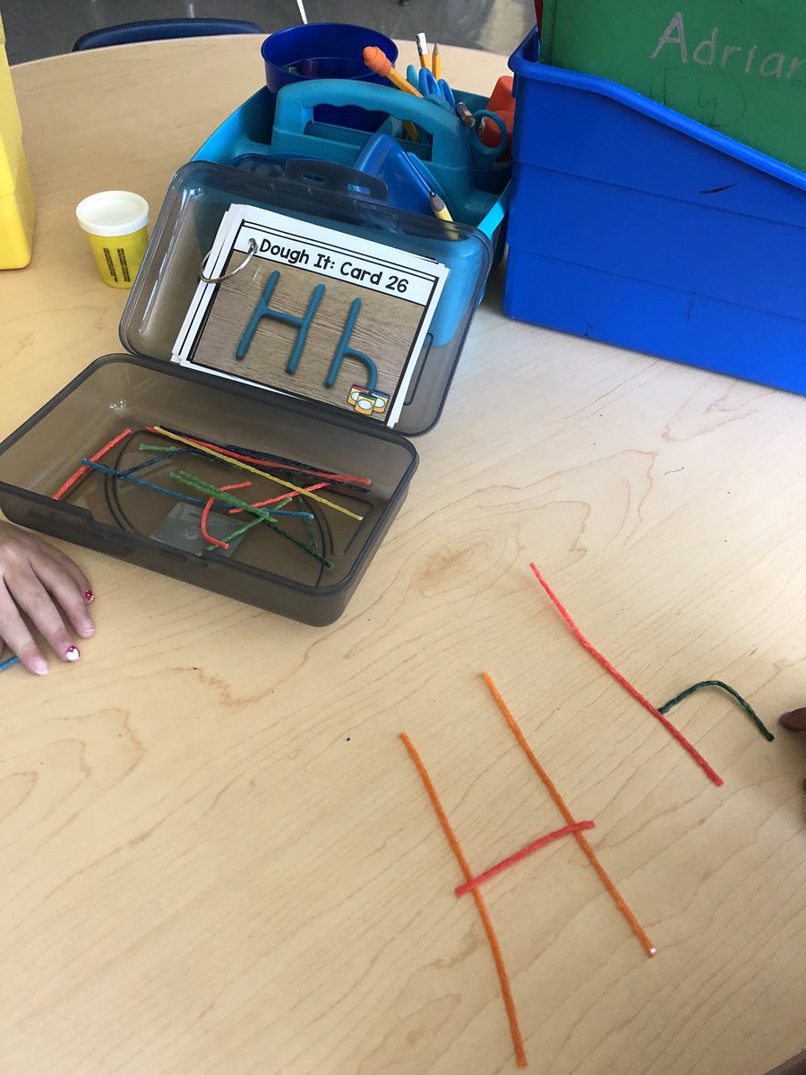 cquinnbuck's tweet photo. #leokindergarten loved using their new quiet time boxes @SASD_EMC https://t.co/mXgVHwDtvt