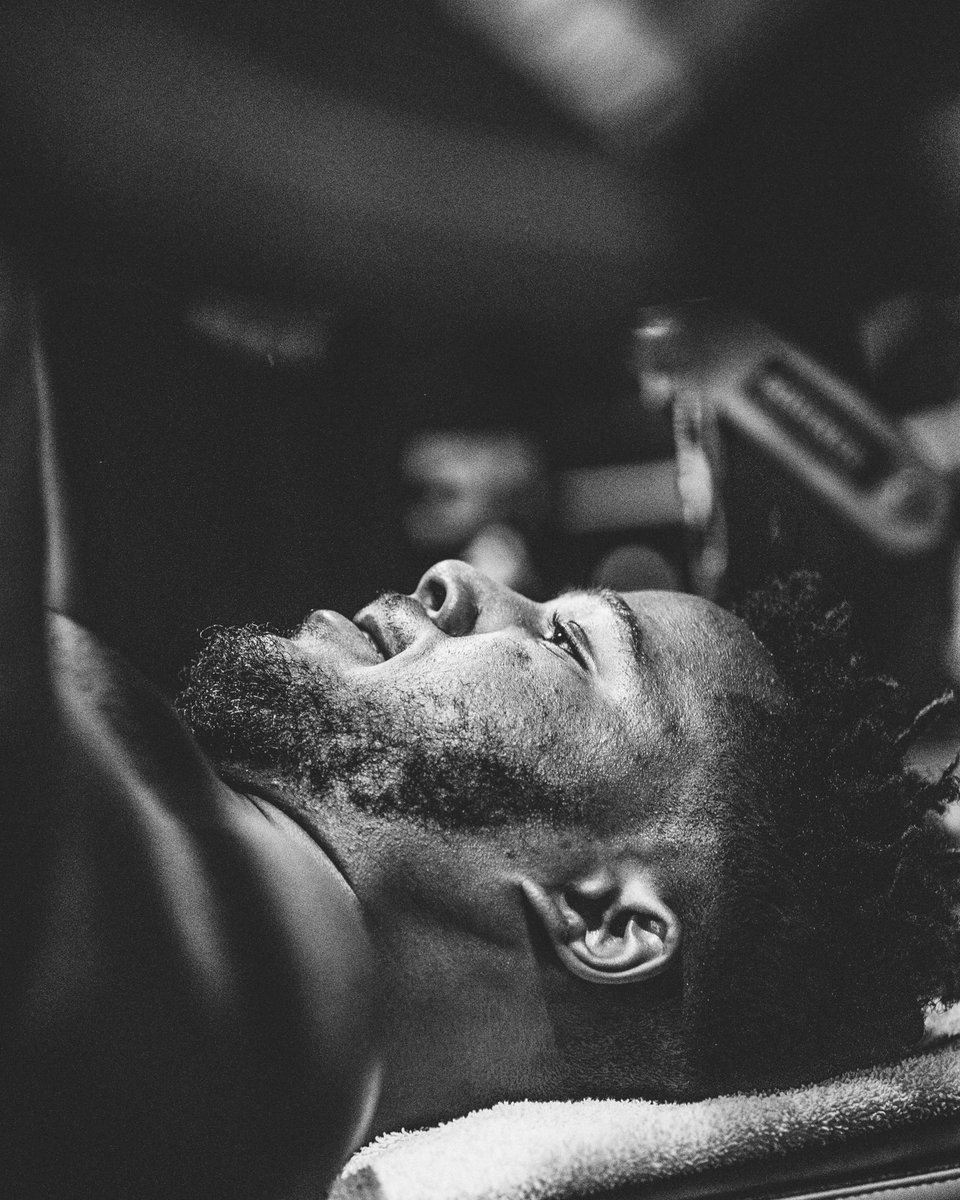 KSUFBRecruiting's tweet photo. Excellence takes time, push through. 🦉😤💪

#GoldStandard x @KSUOwlStrength https://t.co/aj7YdPV9SH