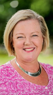 CooktownTNQ's tweet photo. Introducing the the newest member of the #CooktownExpo2020 team - Creative Director Vanessa Gillen! Vanessa was most recently General Manager of @CIAFcairns and brings a wealth of event management experience to the role. @teqld @CairnsGBR @katejonesqld https://t.co/OhJilrAoLB