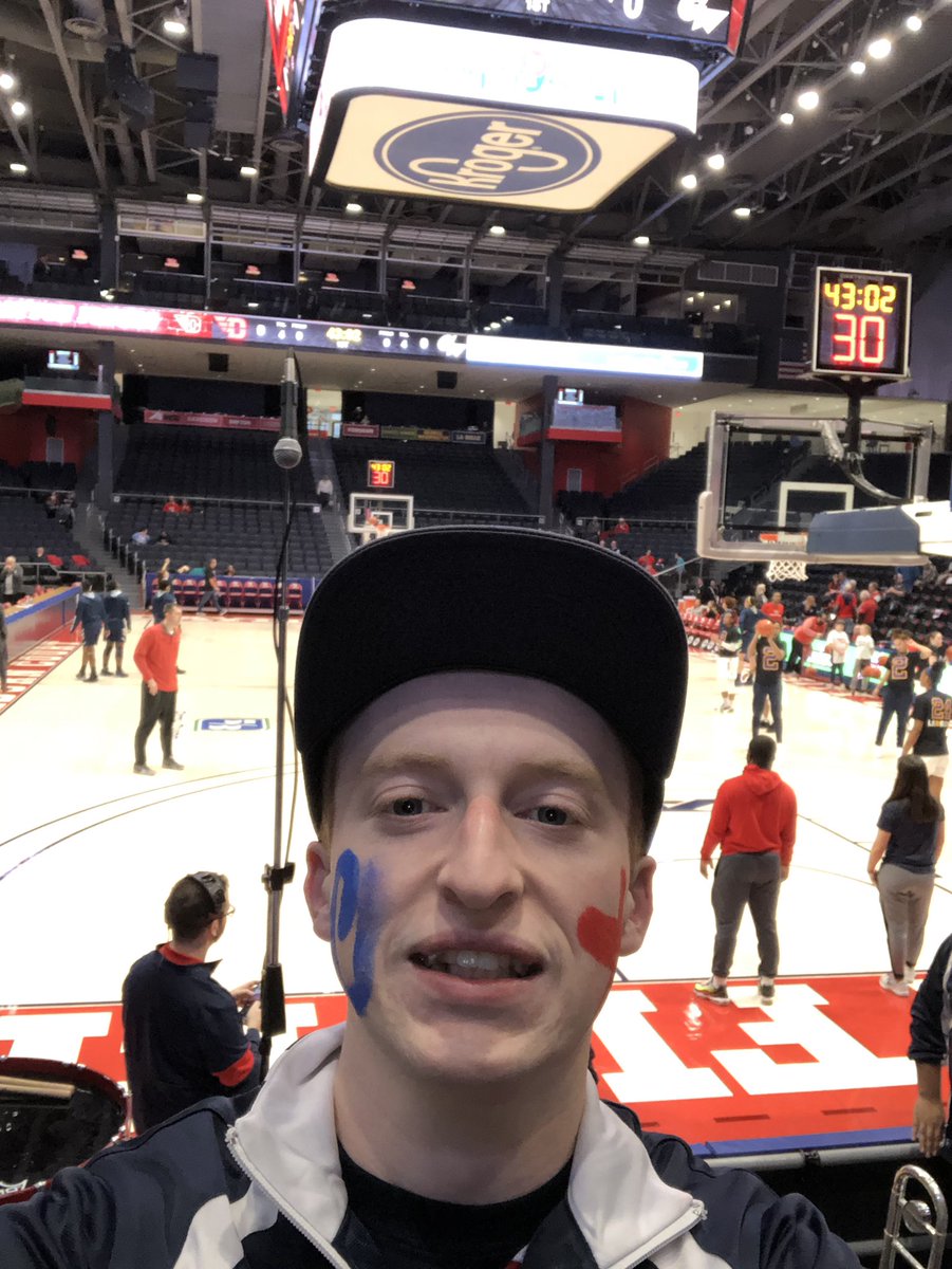 eric_holler's tweet photo. Hi, I’m in the band. #Dayton6th https://t.co/15Tz7blcFw