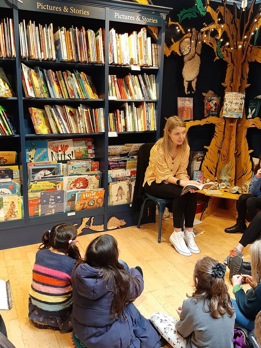 mrbsemporium's tweet photo. Thanks sooo much @AnnaHoghton for whisking us away to Venice at a brilliant story-time! Masks, gondolas and magic. If you haven't already got your hands on one, we have signed copies of the stunning Mask of Aribella. @chickenhsebooks https://t.co/HVCKXvzeET