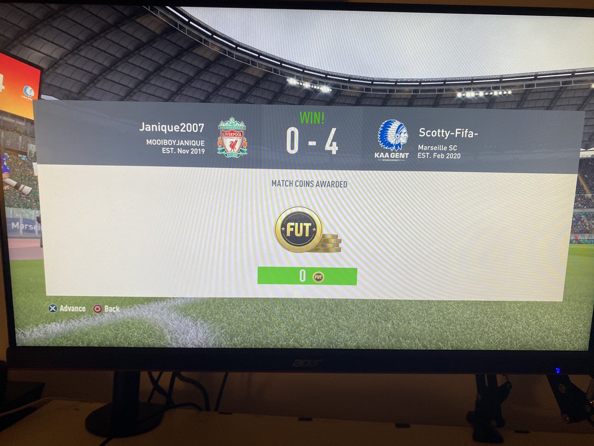 matt_224_'s tweet photo. @EAHelp not receiving coins and points after winning in rivals please help https://t.co/bXFACmiHj6