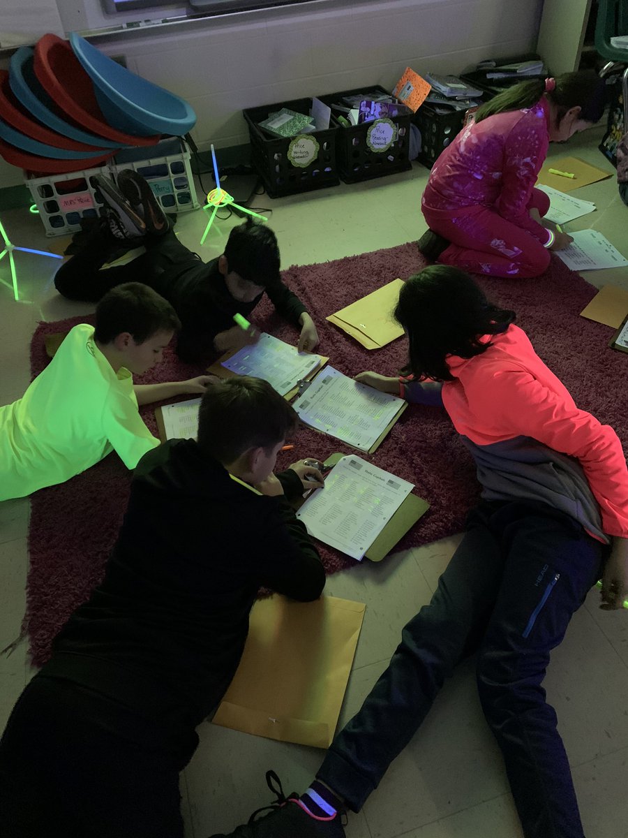 avprice3's tweet photo. Such a fantastic day! Loved doing Glow Day with our students!! Lots of learning while having lots of fun! #CharacterMI @AmyPerry00 @GassonJill @LittyMathaiEDU https://t.co/KX4PLQWS9i