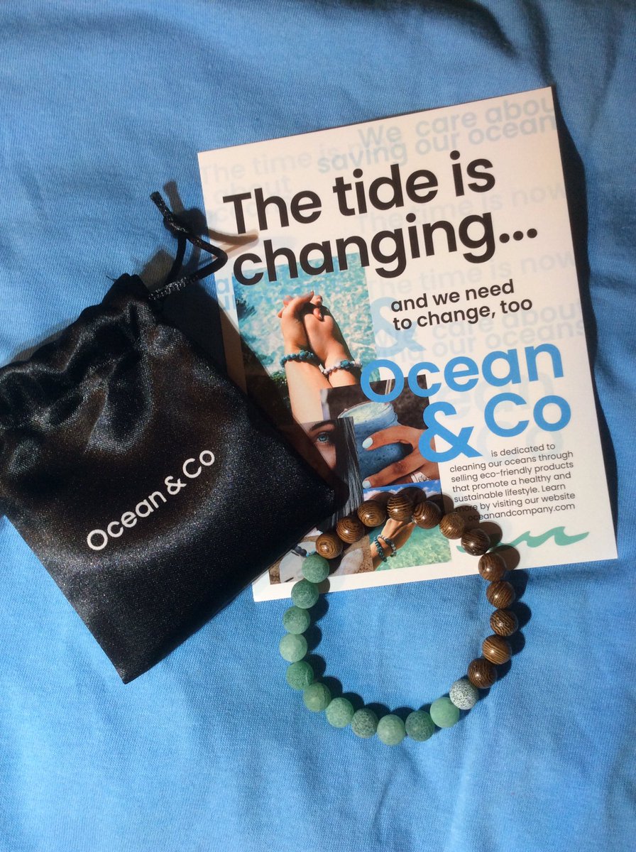 RiShellz1985's tweet photo. @oceanandcompany had an awesome 50% off their jewelry for Valentine’s Day, and I had to take advantage of it and get their beautiful Tide bracelet 🌊
You can get one by going to https://t.co/xuQCasPtt5 and use code RISHELLZ10 for 10% off 👍
#Oceanandco #oceantide #plasticfree https://t.co/QQ96dREj7z