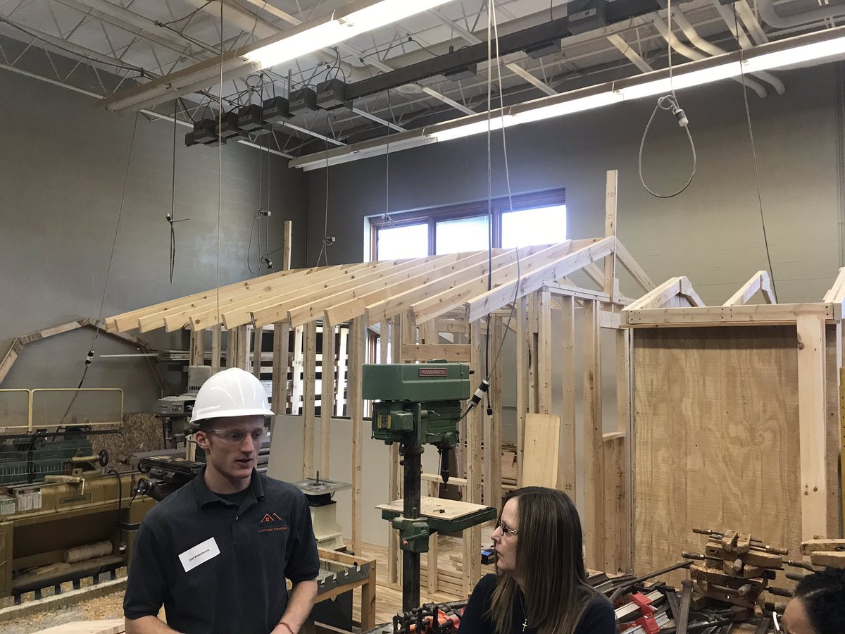 erikabower's tweet photo. Construction pathway sharing out at our Pathway Visit Day! CTE in a comprehensive high school! #NUPride @NU_Supt @NUHS_Principal https://t.co/PtDXEaZyex