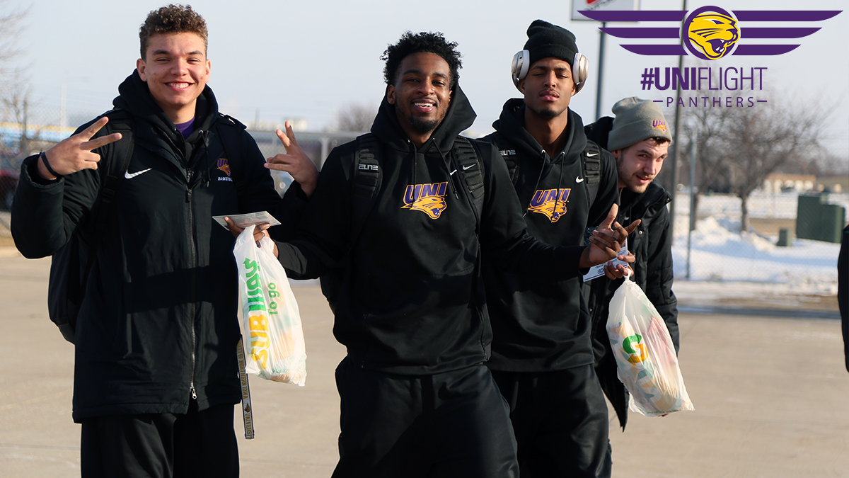 UNImbb's tweet photo. And we're off!✈️
#UNIFlight
#UNIFight https://t.co/JhLsRiUECy