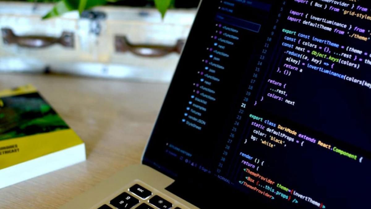 ticbeat's tweet photo. Este es el lenguaje de programación por el que va a apostar Google en 2020 . https://t.co/ZmCGgD91Gv https://t.co/jBCng0lWEk