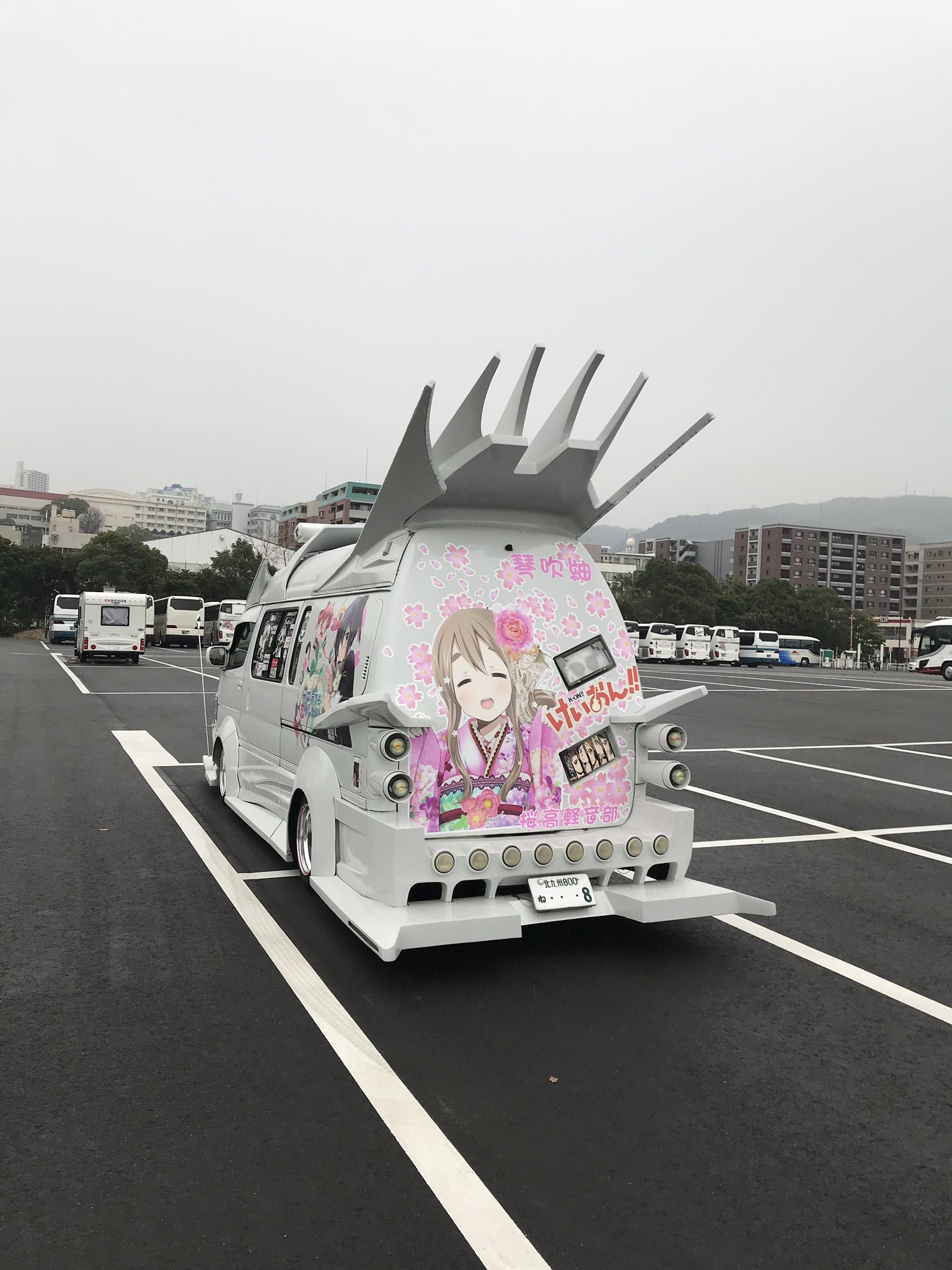 しん 人生の影響を与えた痛車 自分がバニング好きで しかも けいおん の痛車 かなり痺れました 自分が 痛車にするきっかけになった車 ご本人には会ったことあるけどw バニングはまだ見てないから佐世保が楽しみ あずにゃんのバニング