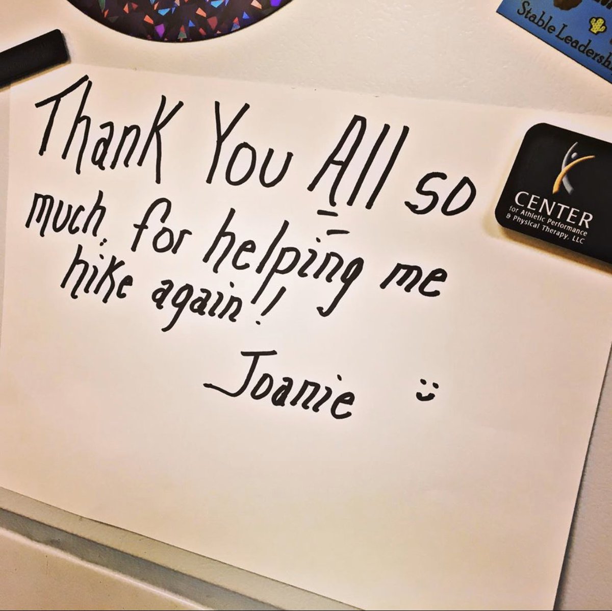 oazperformance's tweet image. You know what gets us through the work week? THIS. Notes like this one posted on the break room fridge of our #cavecreek clinic. 🥰 Knowing that we played a part in making life more enjoyable for our patients is all the motivation we need to get through the week. 🙏💛🙌