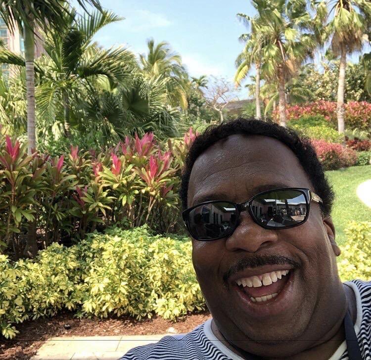 Complex's tweet photo. Always living his best life ✨ 

Say happy birthday to Leslie David Baker 🥳🎈 https://t.co/1f6SkMIE5l