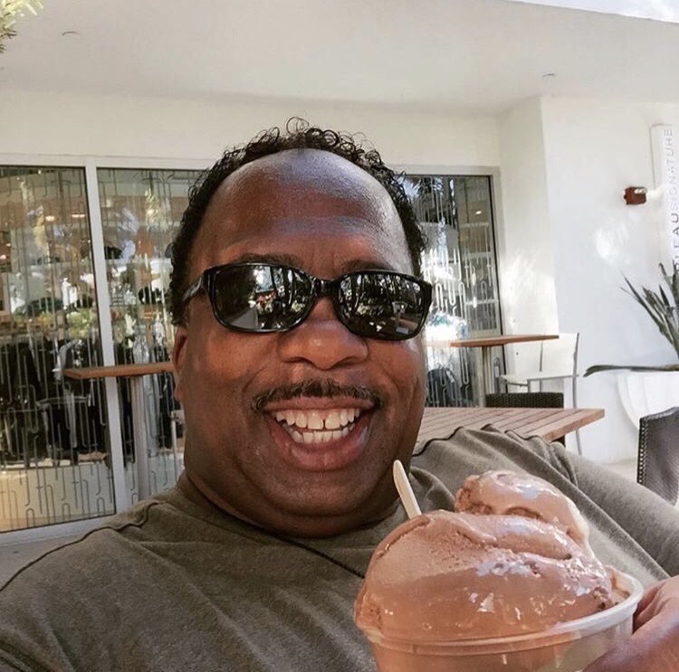 Always living his best life ✨ 

Say happy birthday to Leslie David Baker 🥳🎈
