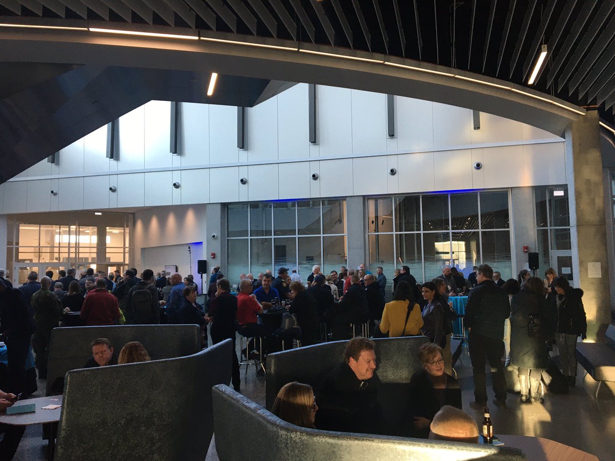 joshsbowen's tweet photo. #Resilient communities and organizations are built in collaborative training and professional development environments before the #disaster happens. There’s some great networking and resilience building happening at @NAIT #cadem #EMSS20 https://t.co/nZ01lZfzkN