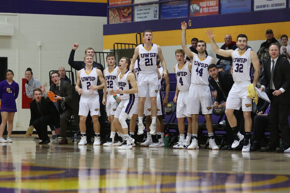 RyanGenrich's tweet photo. I would like to thank my family, friends, and coaches who have helped me get to where I am as a person and player. I am beyond excited to announce my commitment to the UW-Stevens Point to continue my education and basketball career. #Pointers @PointersMBB @CoachHockett https://t.co/GnHetiCUI9