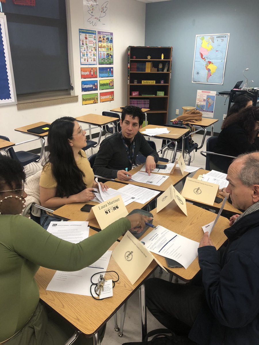 Educ8torHicks's tweet photo. Southwest Network Teacher Focus Group! Teachers were collaboratively working together, sharing out celebrations and recommendations!
#swnetworknews
@MRamirezDISD @LEAD_DallasISD @dallasschools @surray @REALESTmccoy_A
Thanks @HighAdamson for hosting!!! https://t.co/peYUCfDwIe