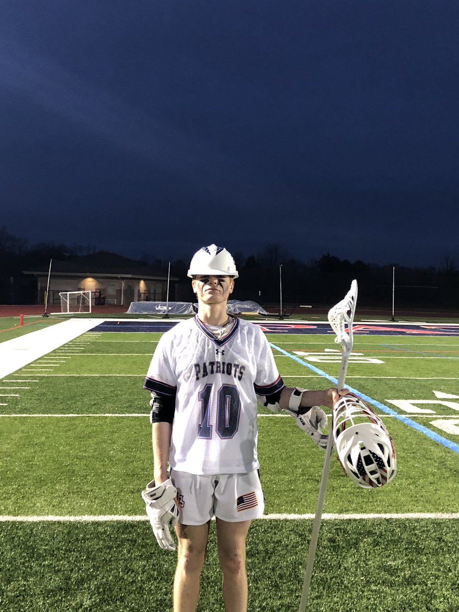 CoachDAndraia's tweet photo. Was not an easy decision tonight as so many guys were deserving of the award, but tonight we gave the Hard Hat to Junior Defensemen #10 Collin Galinski. #coMPete #thepatriotway #wearepisgah https://t.co/LLSgkBbu1K