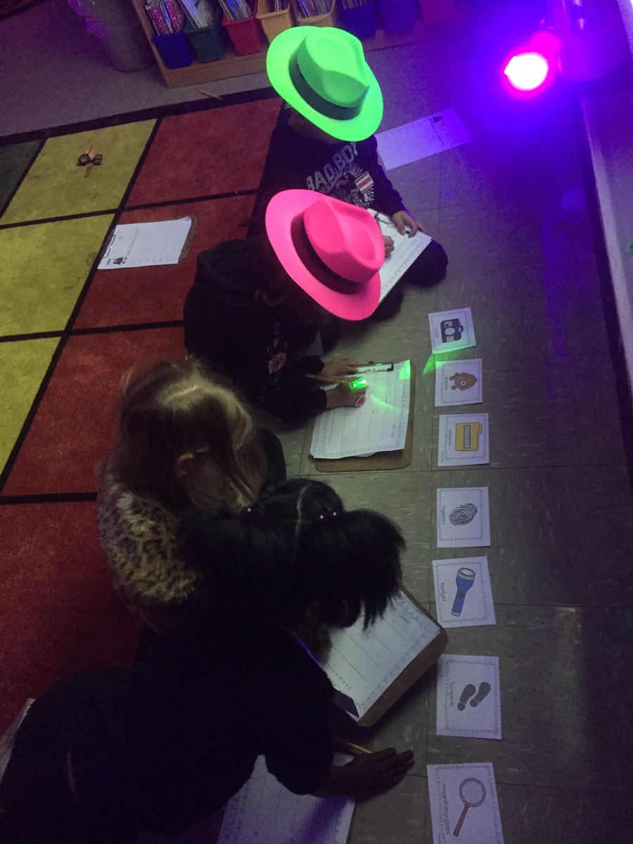 NSteeleTeaching's tweet photo. Part 2 of SPY DAY! 🕵️♂️🕵️♀️ #exhausted #doitforthekids #abcorder #rollastory #120trailmix #fingerprinting #numbersto120 #WeAreUnionSTEM https://t.co/i94Lvp6ffW