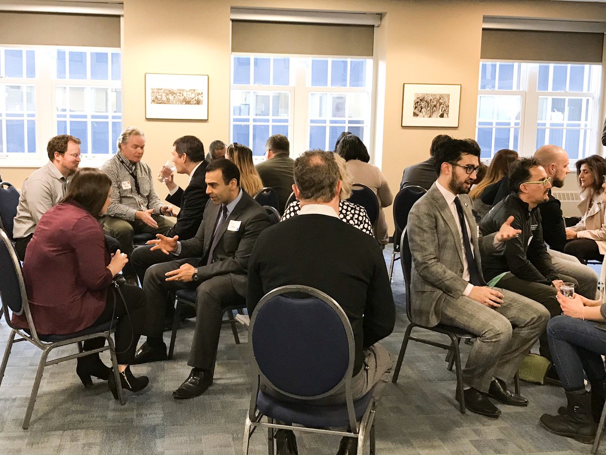 EdmontonChamber's tweet photo. Tonight is dedicated to #yegbusiness expanding their current networks and meeting potential customers – quickly and effortlessly! Happy speed leading! #ECCconnect #yegbiz #yeg https://t.co/x6QeRAuoNA